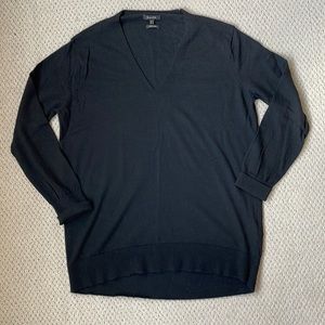 Massimo Dutti vneck sweater